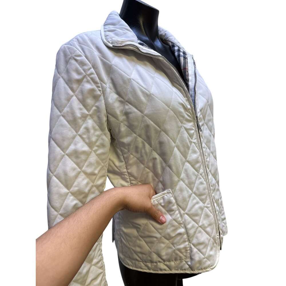 Burberry Quilted Jacket w/Plaid Lining & Zip Closure Ivory S - Picture 9 of 13